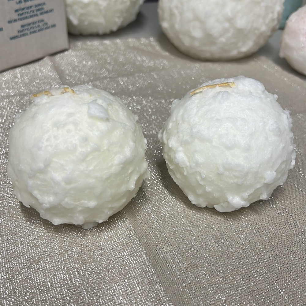 PARTYLITE VTG. SNOWBALL PAIR   3” UNSCENTED WHITE CANDLES